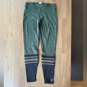 Bombshell- WomentGreen and Black Leggings